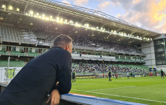 Corinthians tem aproveitamento ruim fora de casa com Vitor Pereira