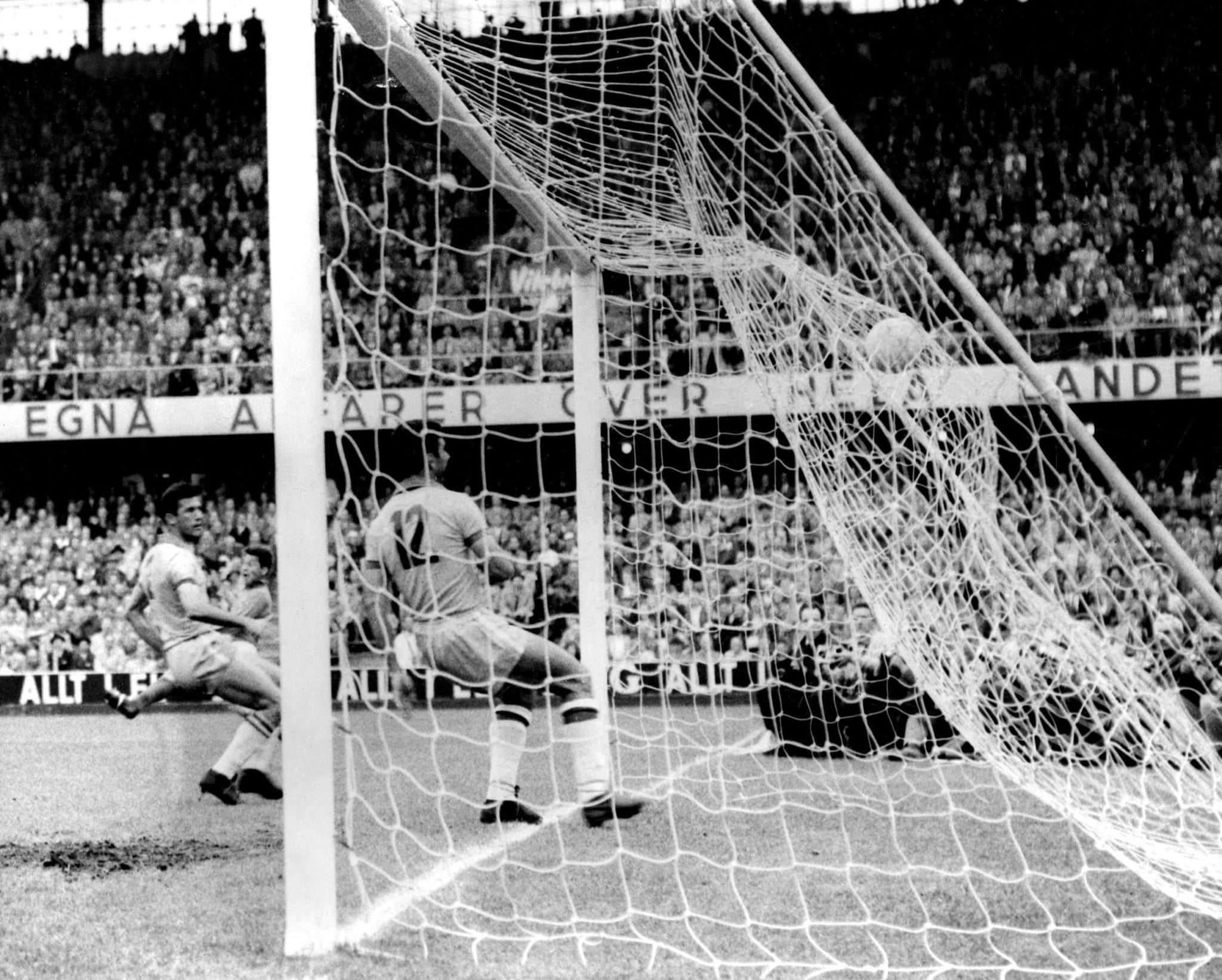 Histórias da Copa do Mundo: A Copa do Mundo dos 13 gols de Just Fontaine 