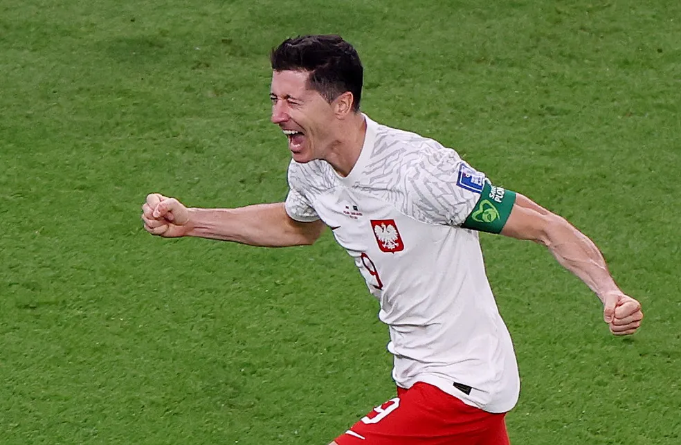 Lewandowski marca o seu primeiro gol na Copa do Mundo