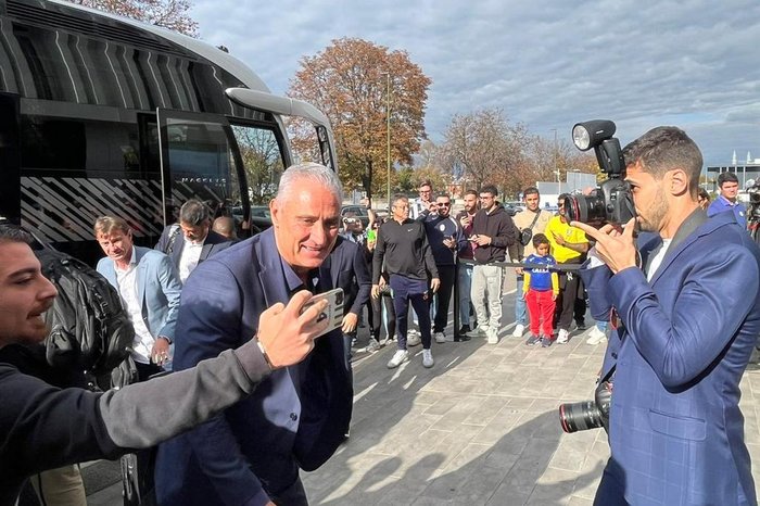 Seleção Brasileira chega à Itália para iniciar preparação para a Copa