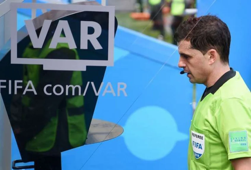 FIFA anuncia que não divulgará áudios do VAR