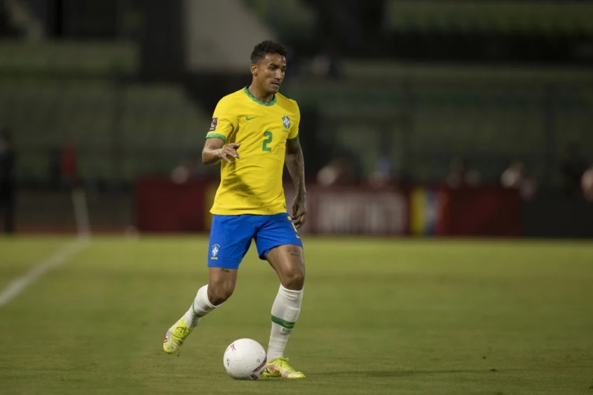 Danilo promete foco em recuperação para manter vivo o sonho do Mundial