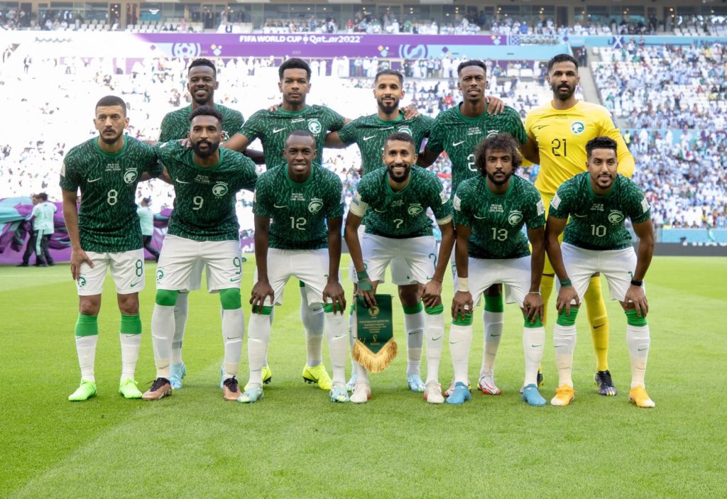 Jogadores da Arábia Saudita ganharão carro valioso por vencer Argentina