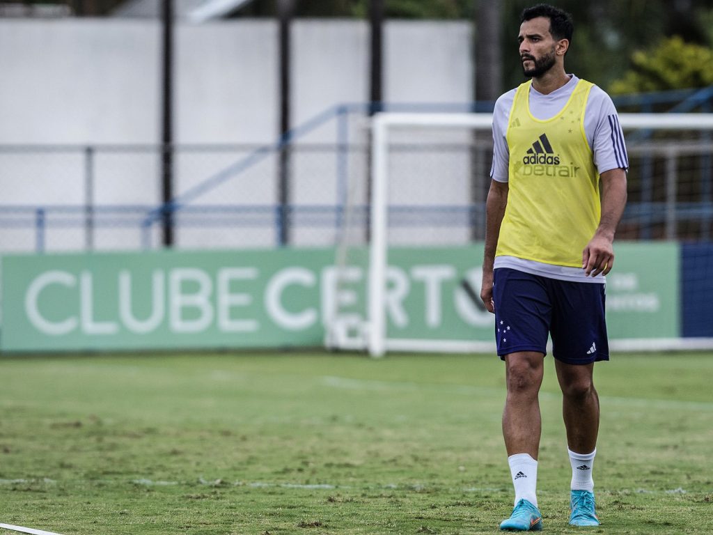 Pintou no BID: Henrique Dourado já pode estrear