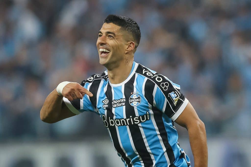 PONTO FINAL! Presidente do Grêmio dá coletiva urgente e esclarece situação de Suárez no clube